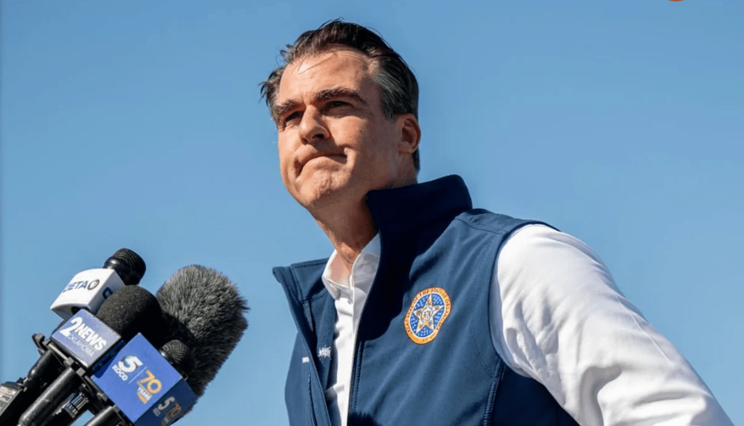 Kevin Stitt’s Oklahoma chooses illegal aliens over citizens